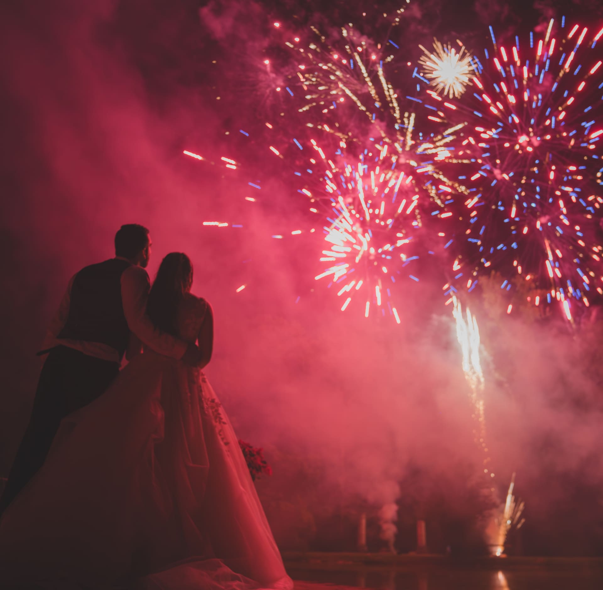 Spectacle pyrotechnique pour un marché de Noël